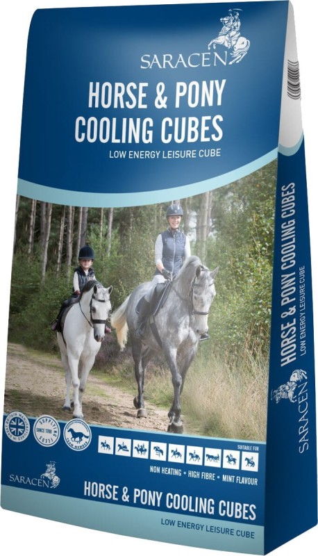 saracen-horse-ponny-cooling-cubes-20kg-pasza-dla-koni-goracych.jpg